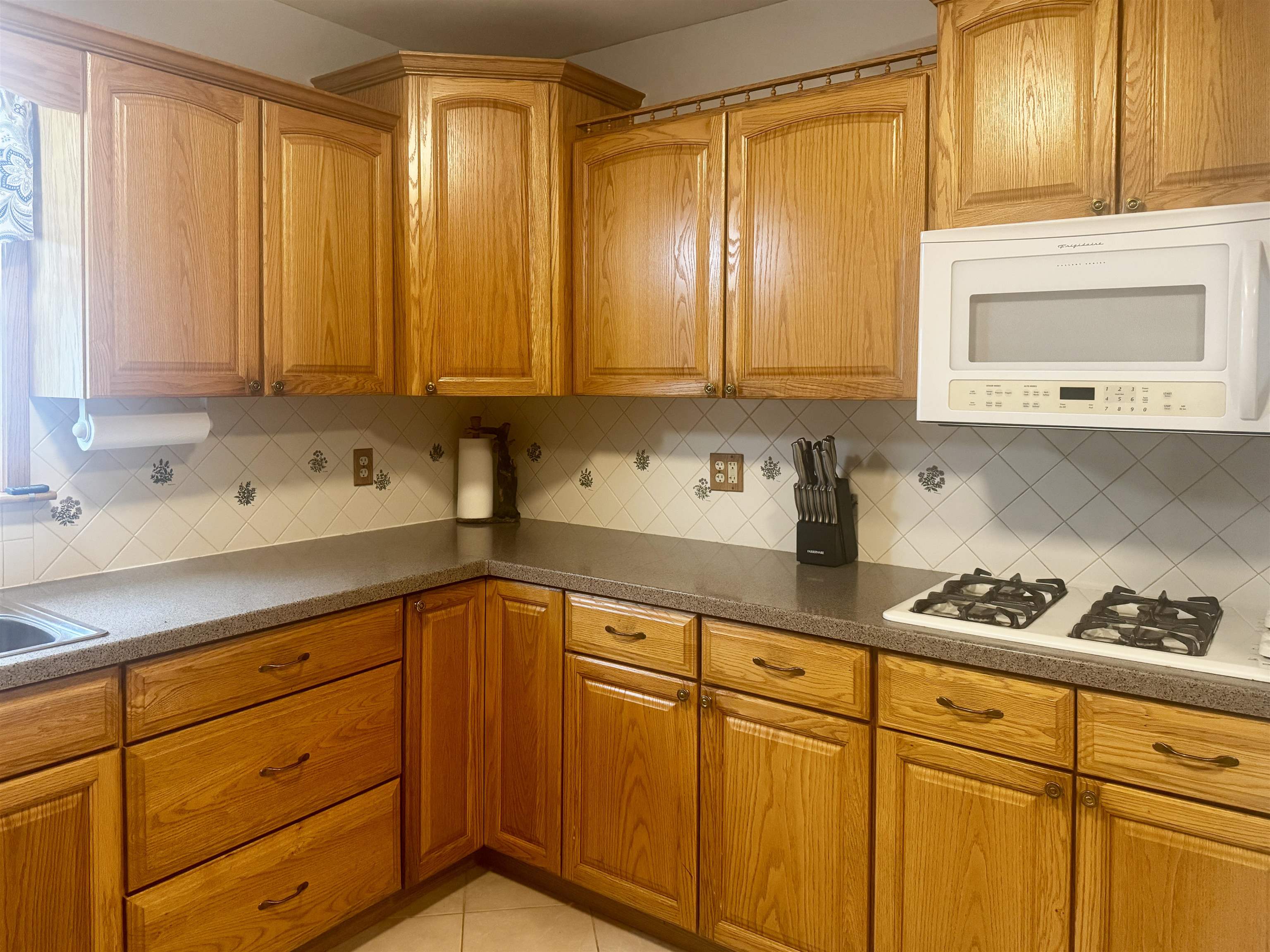 13890 Highway 32 Mountain, WI 54149 - Photo 12 of 46