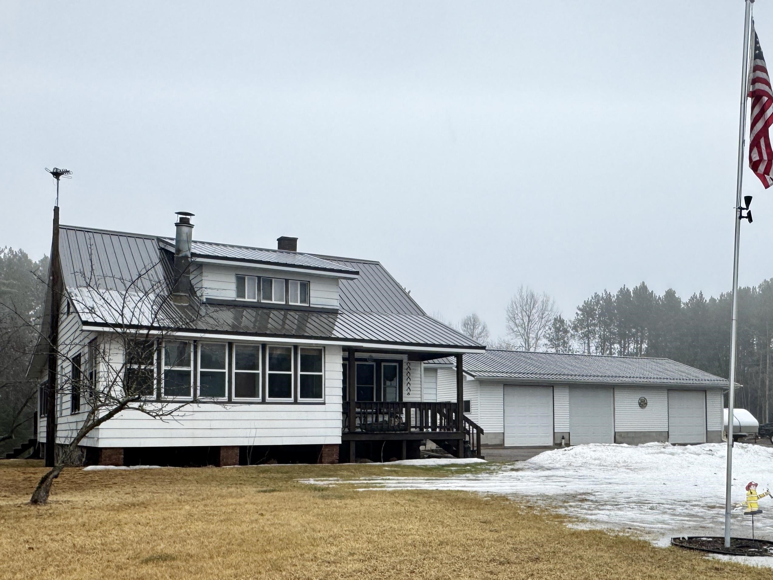 13890 Highway 32 Mountain, WI 54149 - Photo 6 of 46