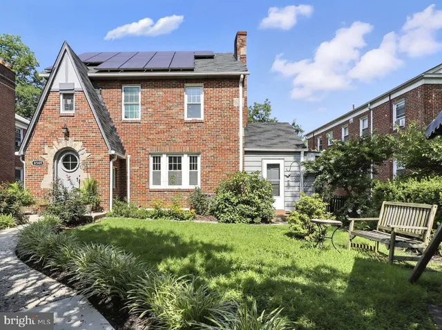 $1,199,000 | 8509 Flower Avenue, Takoma Park, MD 20912