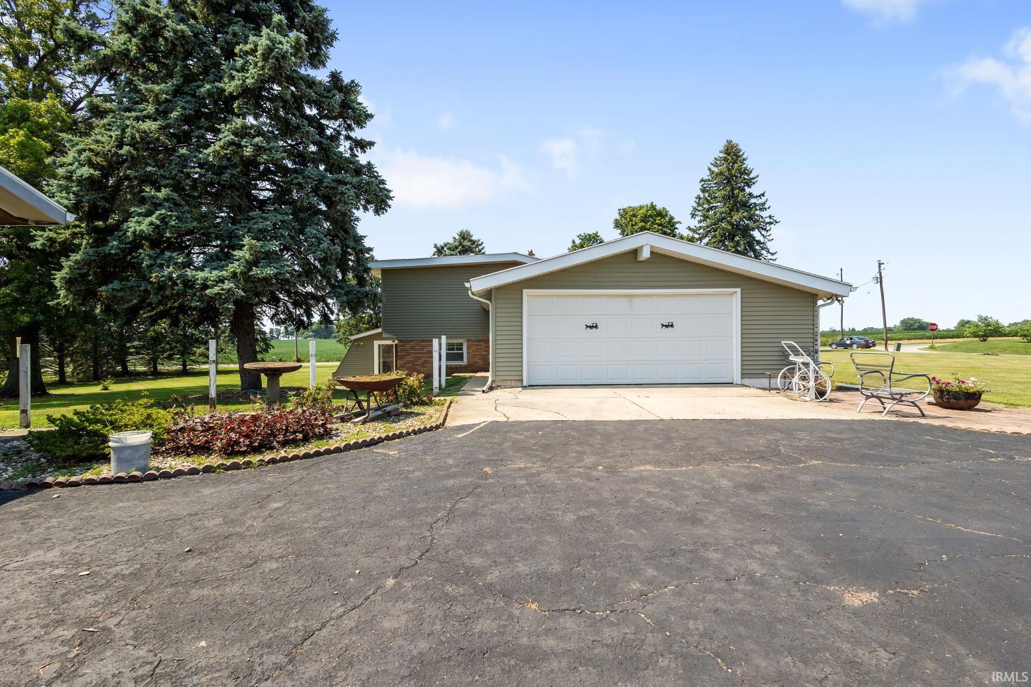 13982 Kline Road Mishawaka, IN 46544 - Photo 6 of 35