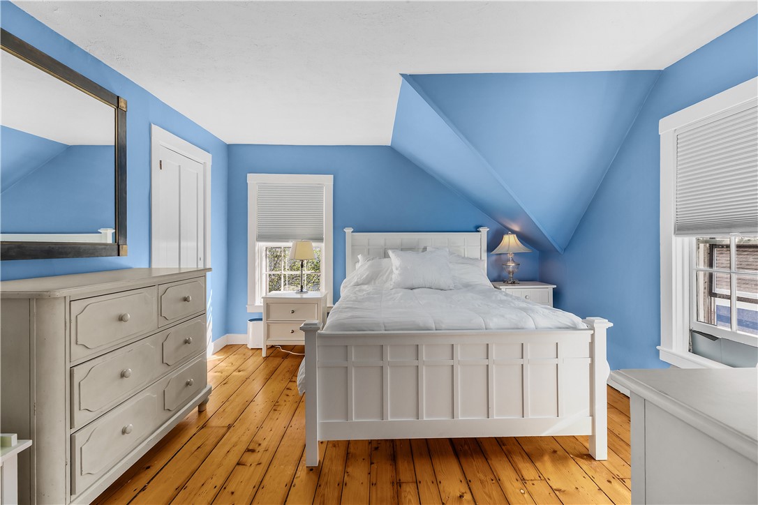 58 2nd Street Newport, RI 02840 - Photo 21 of 39