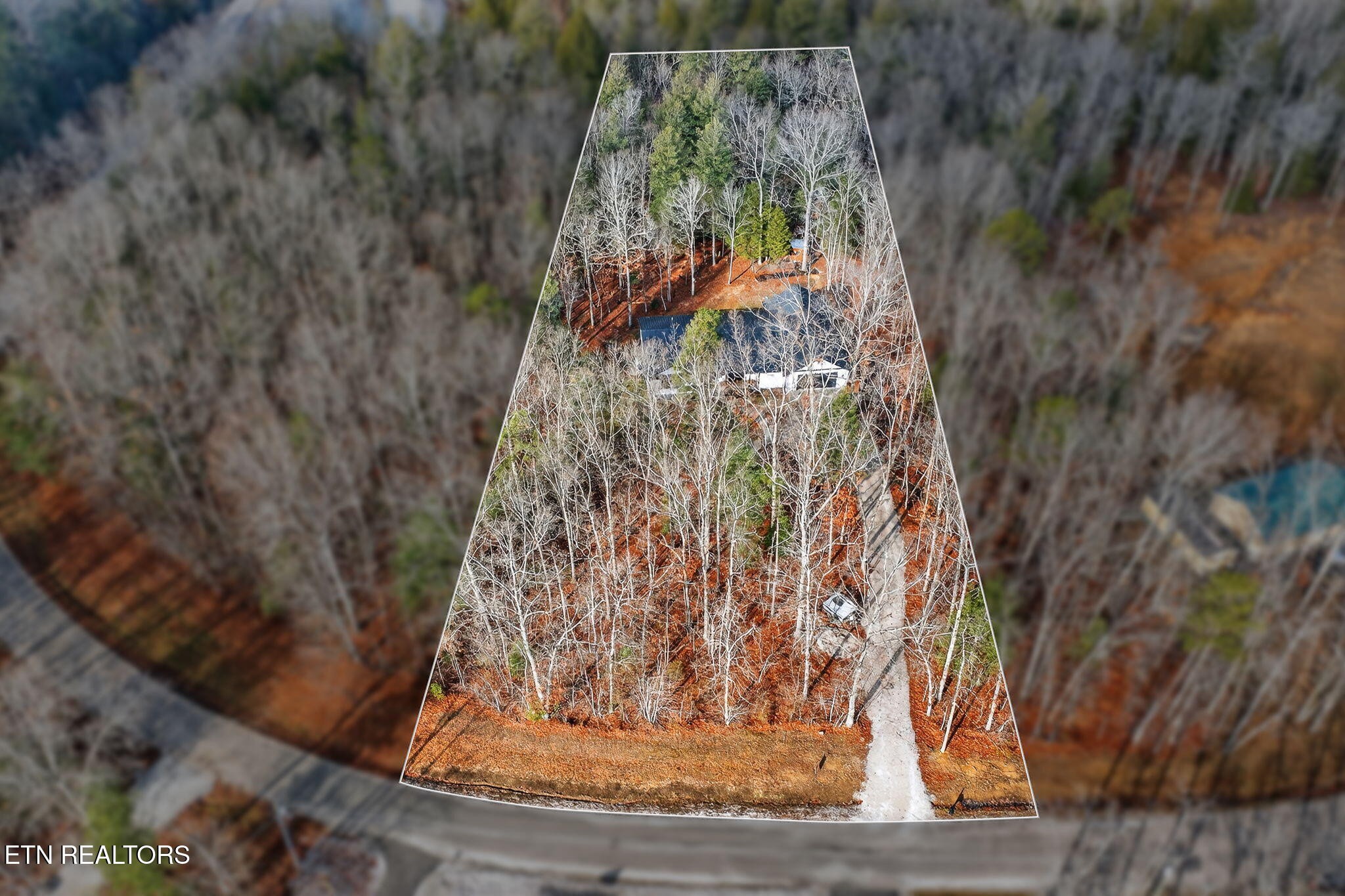 399 Georgee Road Jamestown, TN 38556 - Photo 2 of 57