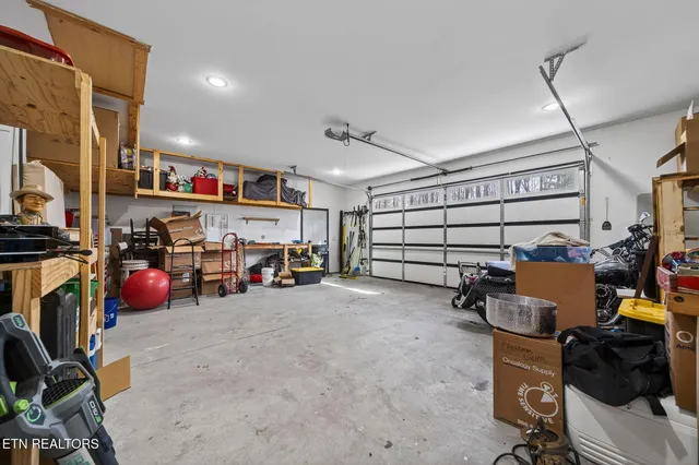 $565,000 | 399 Georgee Road, Jamestown, TN 38556