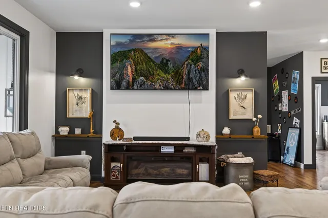 $565,000 | 399 Georgee Road, Jamestown, TN 38556