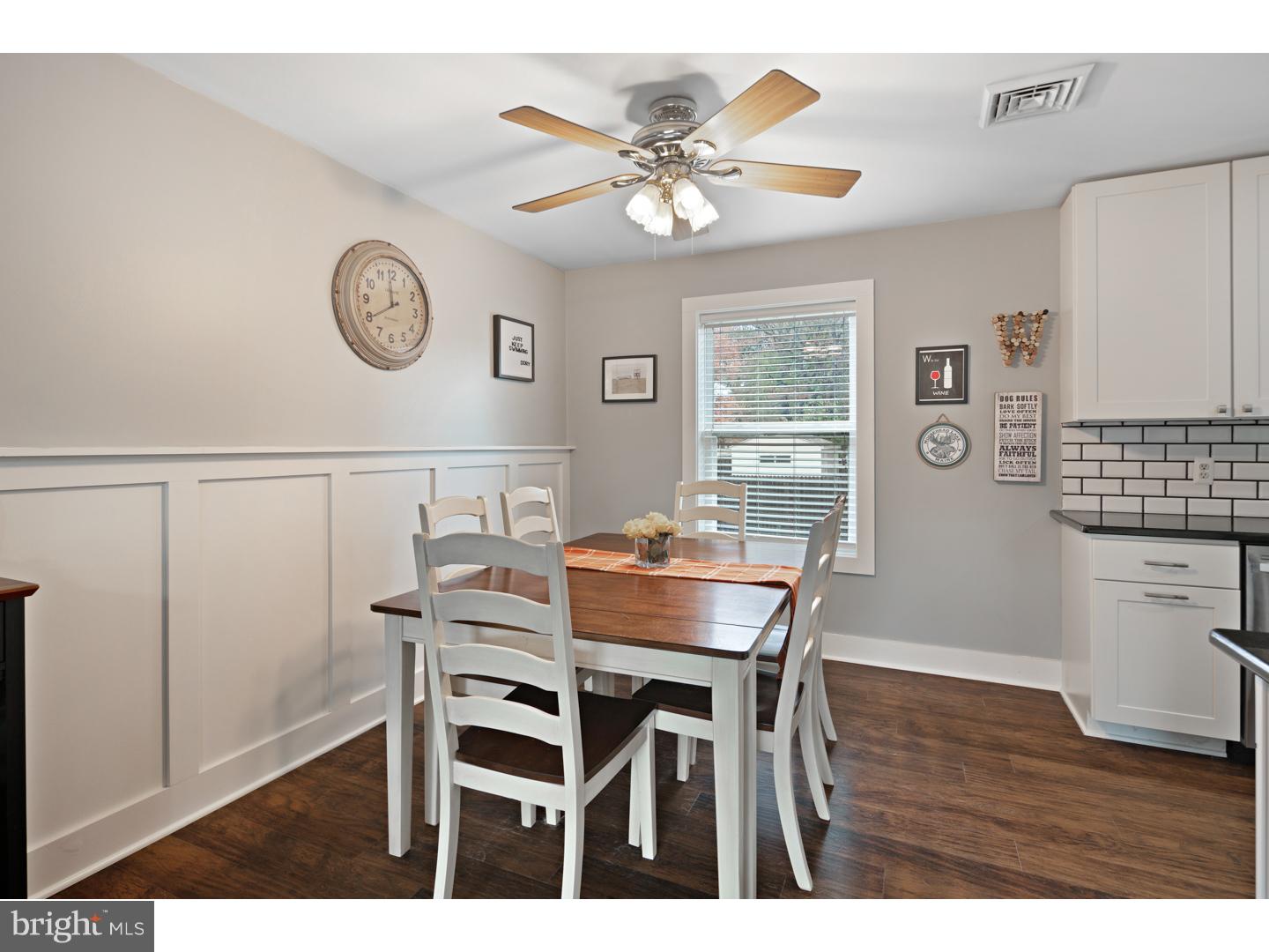 126 Quaker Road Pennsville, NJ 08070 - Photo 10 of 23 Breakfast Room