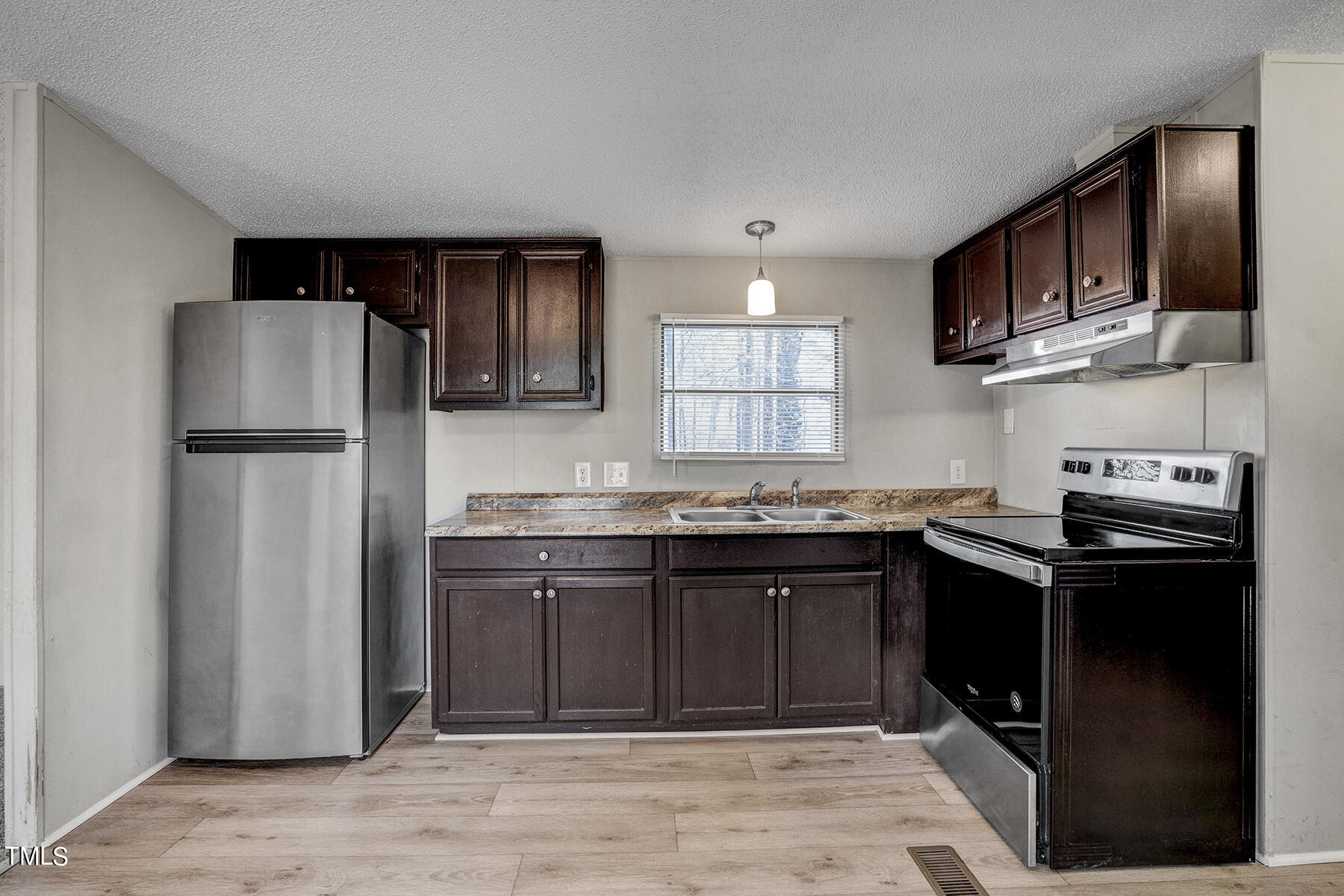 725 Lipscomb Road Angier, NC 27501 - Photo 11 of 29 Kitchen