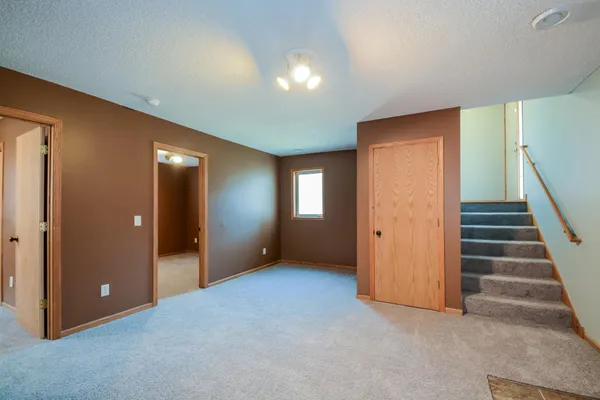 $259,000 | 1909 Lachman Avenue Northeast, St. Michael, MN 55376
