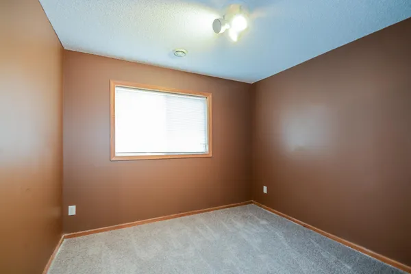 $259,000 | 1909 Lachman Avenue Northeast, St. Michael, MN 55376