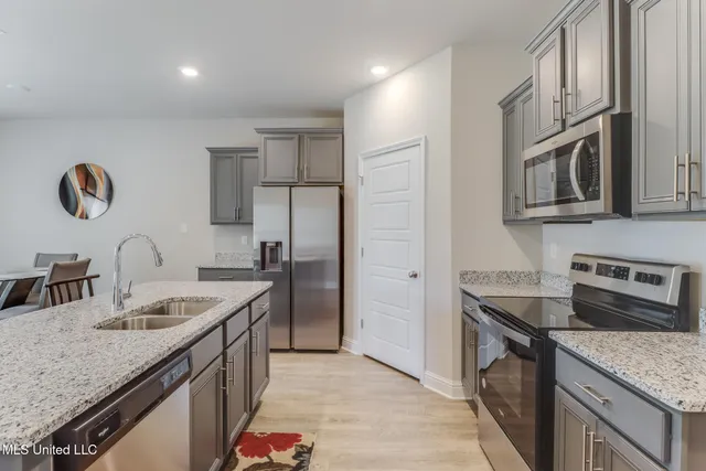 $299,000 | 5625 Overland Drive, Biloxi, MS 39532