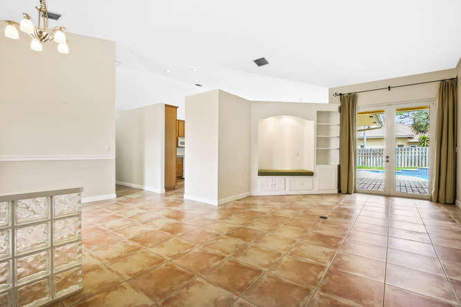 1699 Southwest 16th Street Boca Raton, FL 33486 - Photo 14 of 20 Living