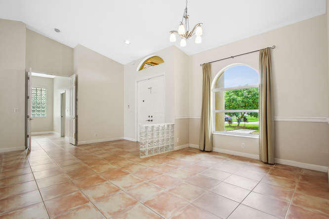 1699 Southwest 16th Street Boca Raton, FL 33486 - Photo 15 of 20 Dining & Foyer