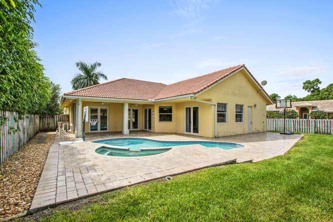 1699 Southwest 16th Street Boca Raton, FL 33486 - Photo 20 of 20 Back Yard