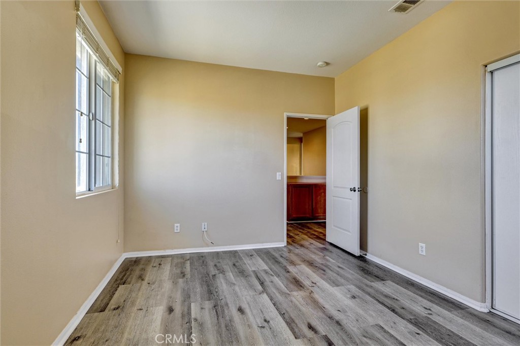 5750 Kingsbury Road Palmdale, CA 93552 - Photo 12 of 40