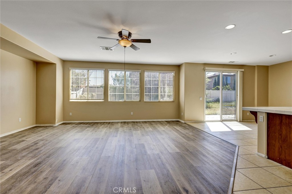 5750 Kingsbury Road Palmdale, CA 93552 - Photo 5 of 40