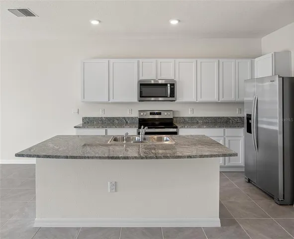 $2,200 | 3503 Marigold Patch Court, Plant City, FL 33565