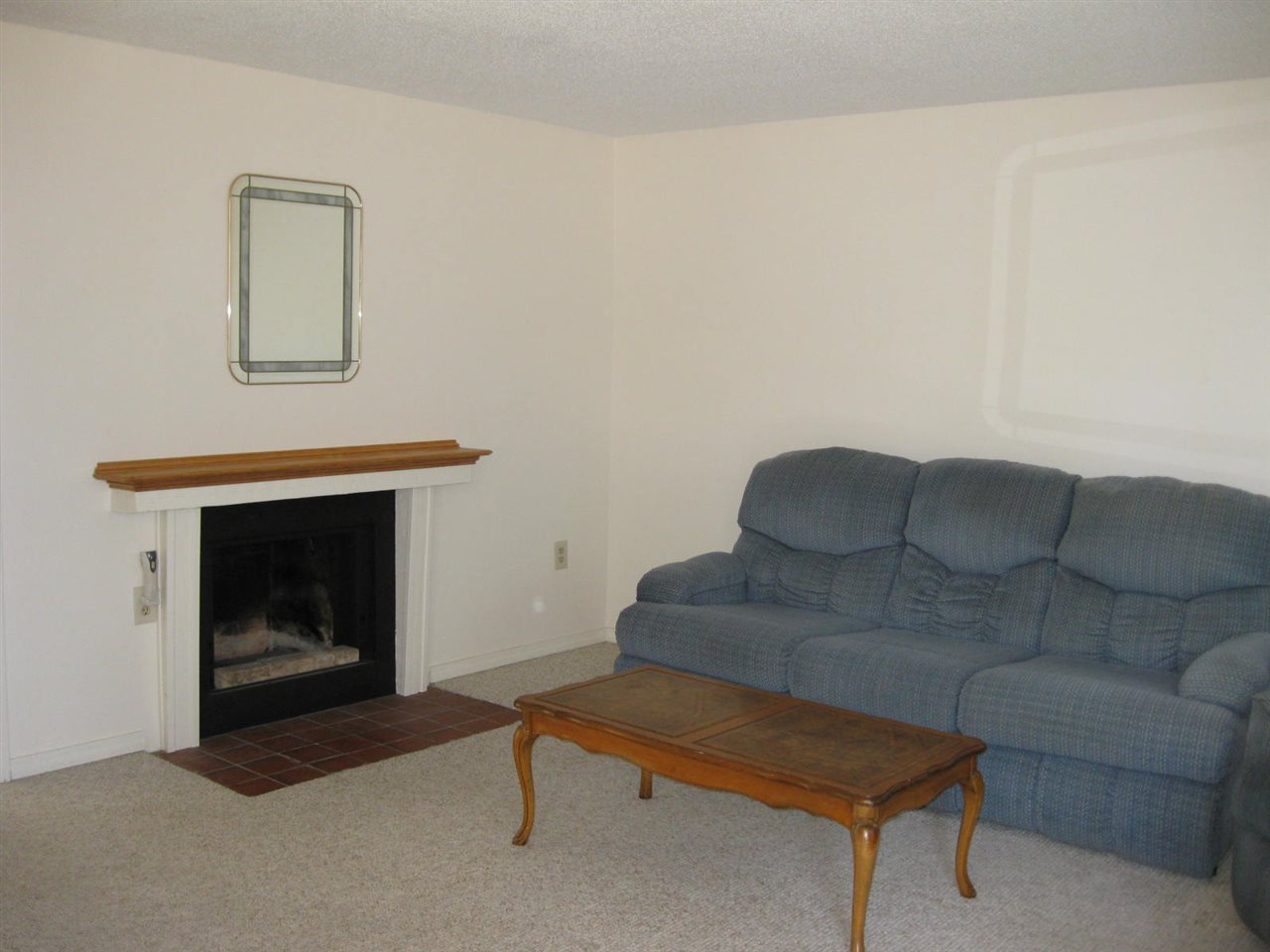 120 Cannongate III Road Nashua, NH 03063 - Photo 14 of 37 Gallery Image 14