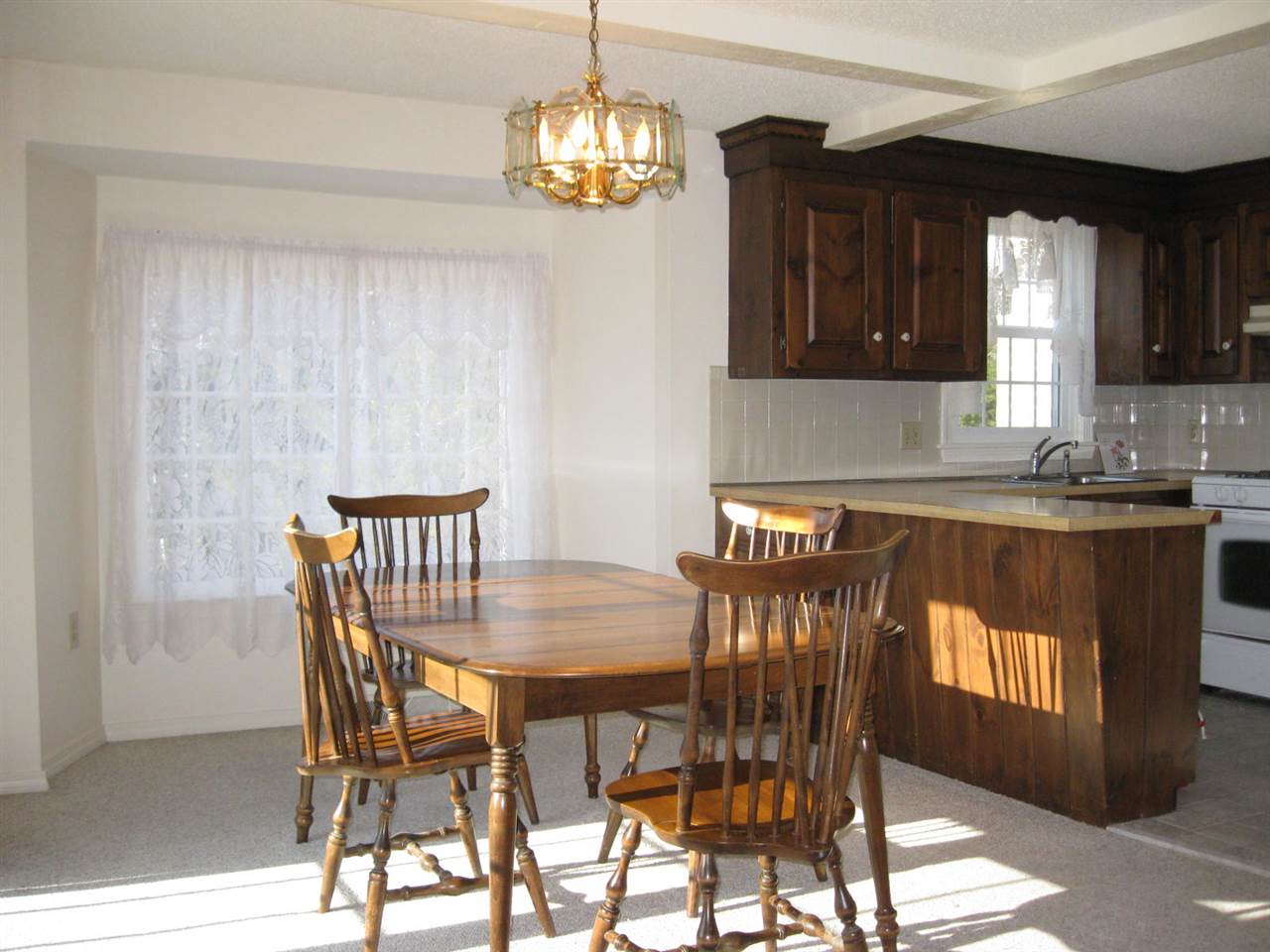 120 Cannongate III Road Nashua, NH 03063 - Photo 9 of 37 Gallery Image 9