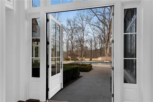 $7,250,000 | 560 Lost River Bend, Milton, GA 30004