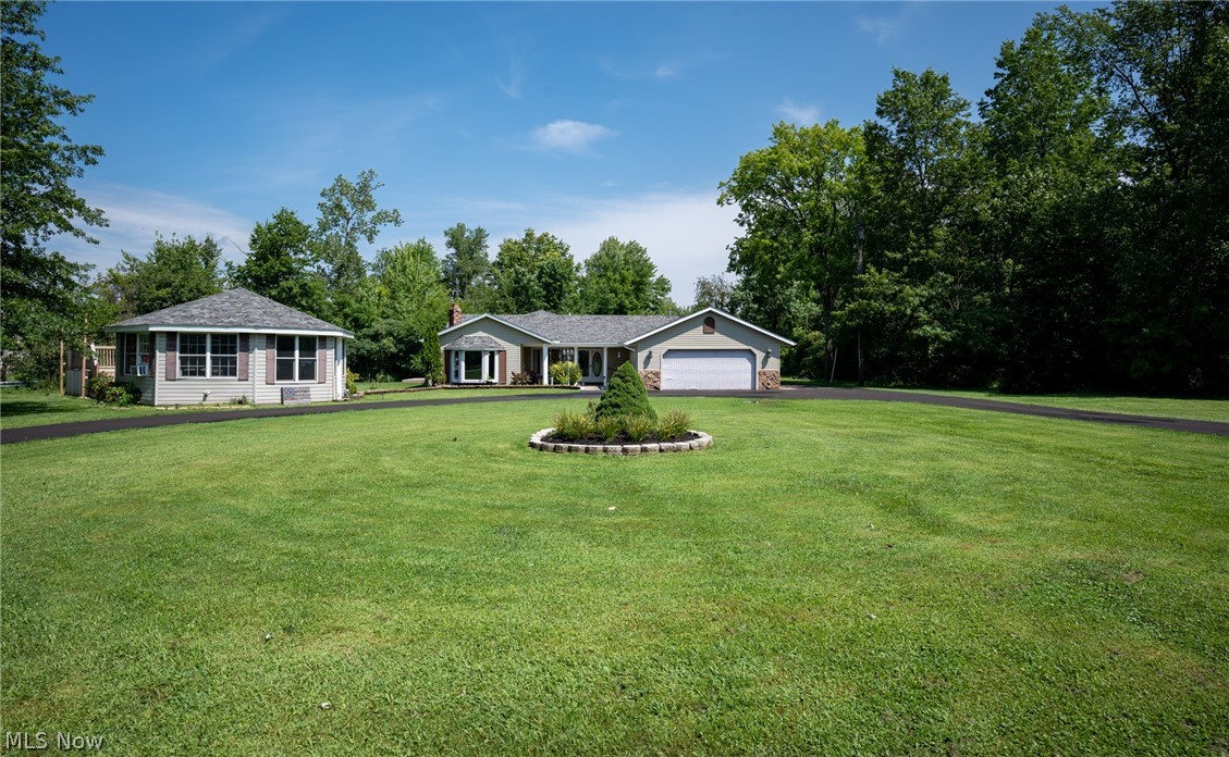 42220 Butternut Ridge Road Elyria, OH 44035 - Photo 2 of 35 Gallery Image 2