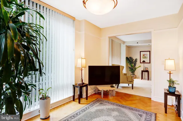 $1,450,000 | 1155 23rd Street Northwest, Unit 2E, Washington, DC 20037