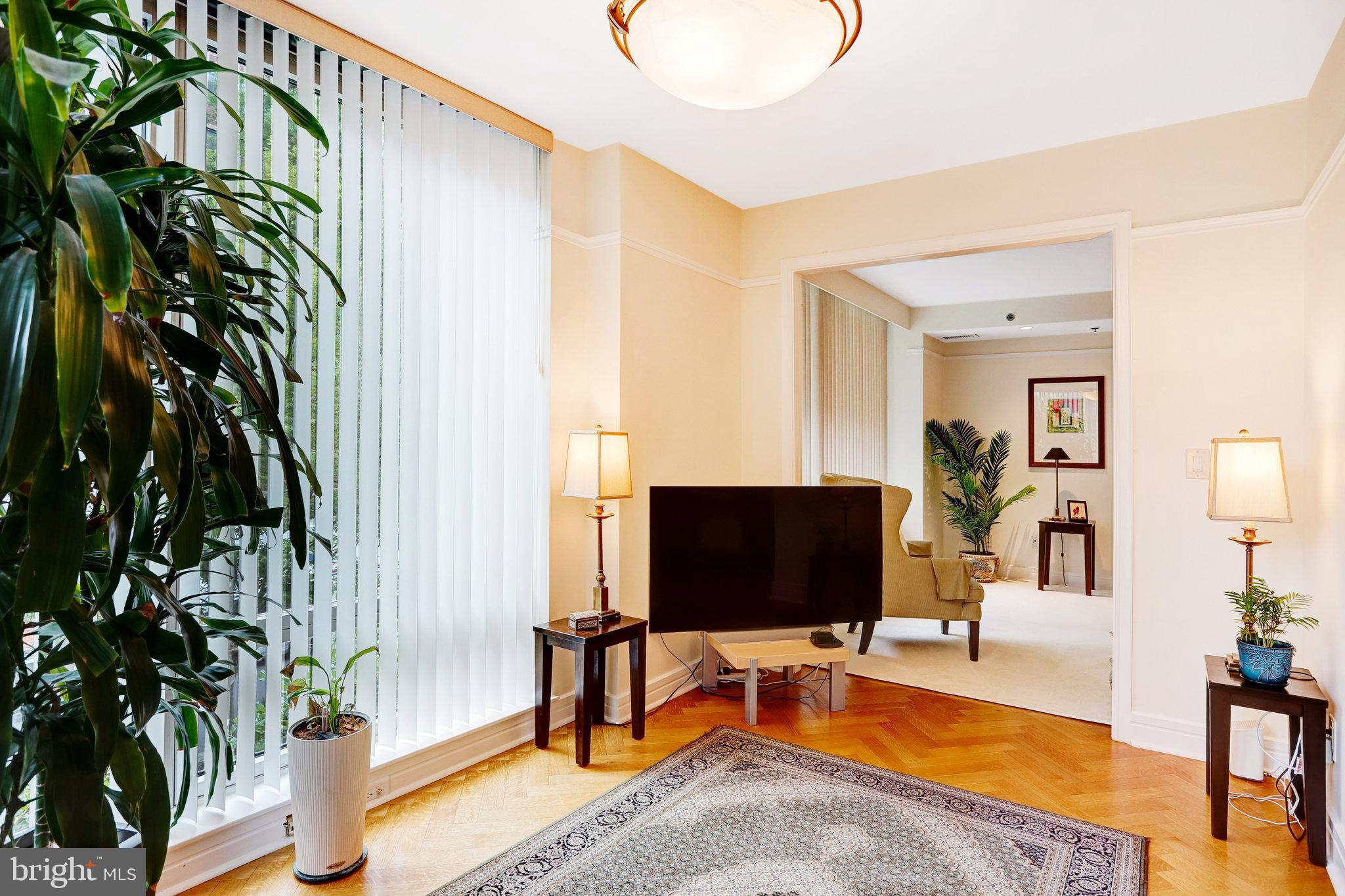 1155 23rd Street Northwest, Unit 2E Washington, DC 20037 - Photo 29 of 43