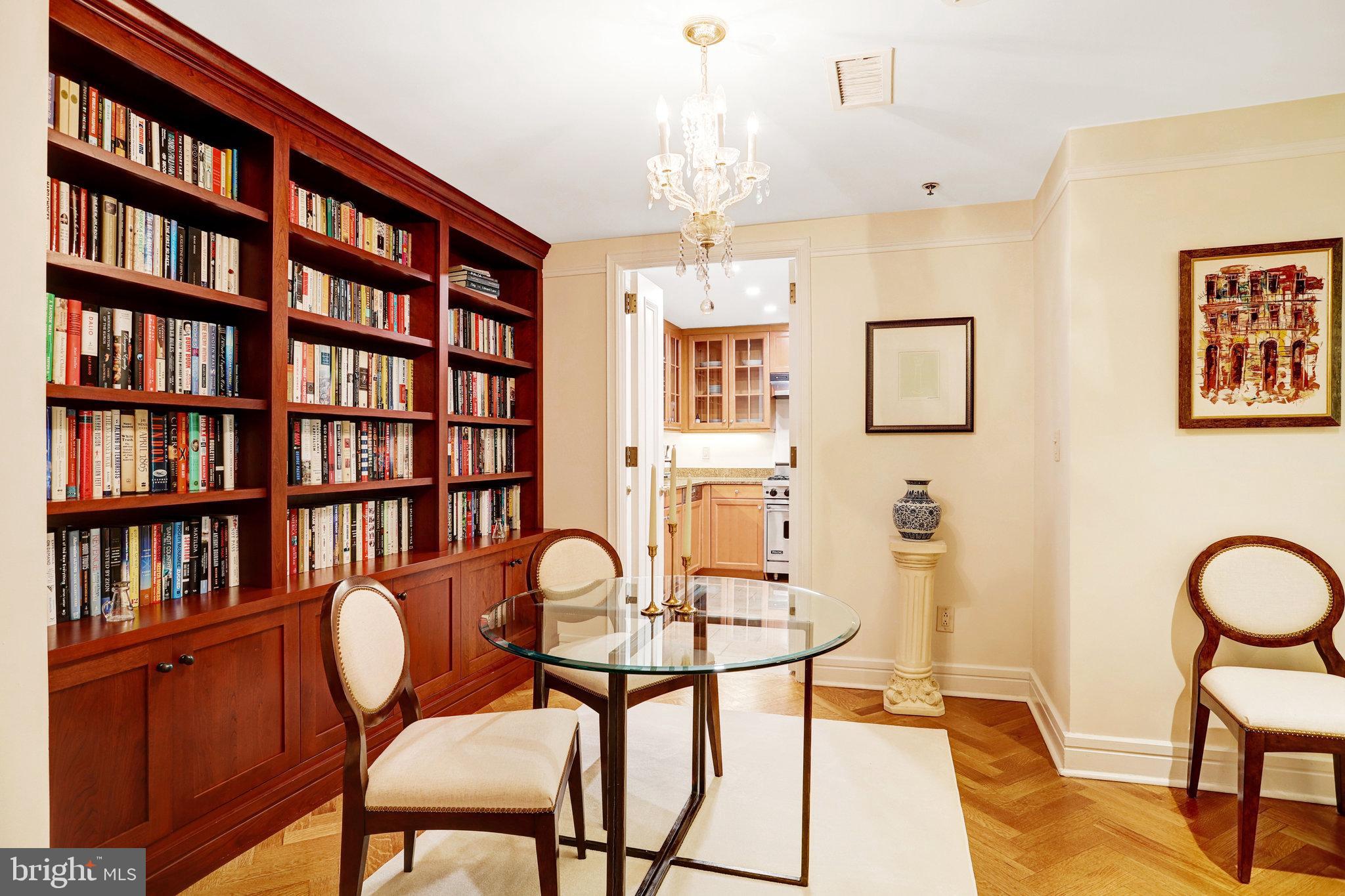 1155 23rd Street Northwest, Unit 2E Washington, DC 20037 - Photo 9 of 43 Breakfast room with built-in shelving