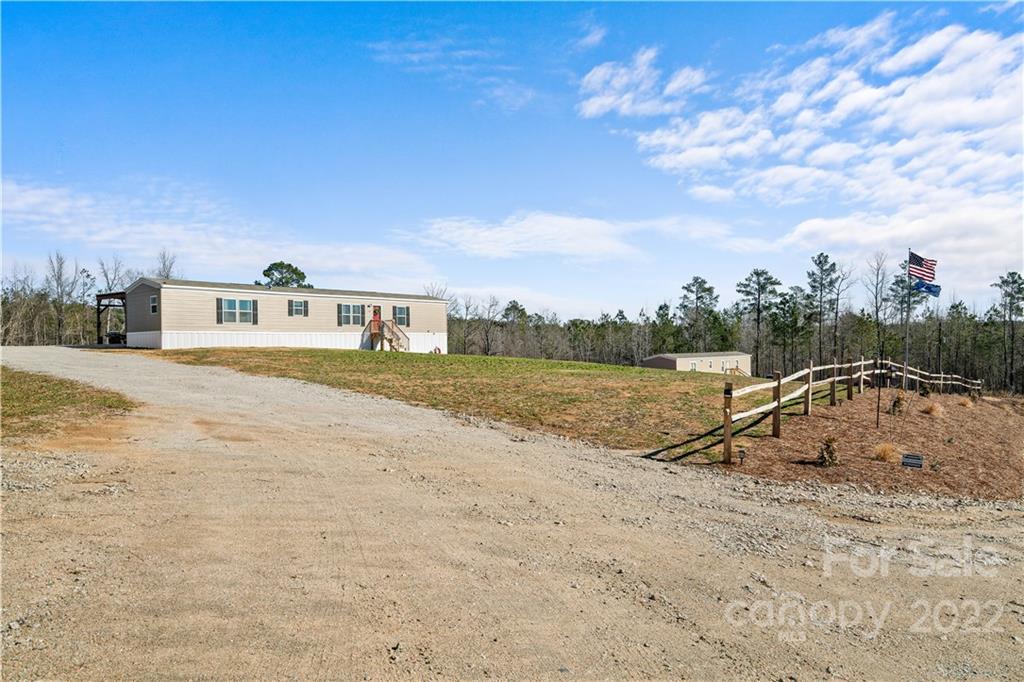 702 Clyburn Road Kershaw, SC 29067 - Photo 11 of 36 Gallery Image 11