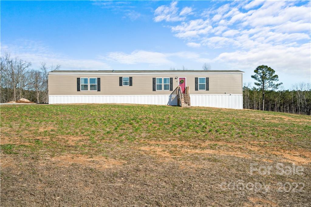 702 Clyburn Road Kershaw, SC 29067 - Photo 5 of 36 Gallery Image 5
