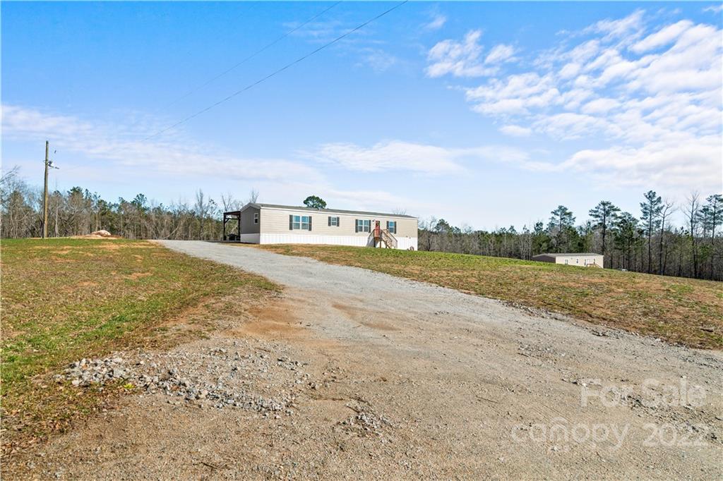 702 Clyburn Road Kershaw, SC 29067 - Photo 9 of 36 Gallery Image 9