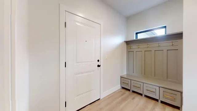 $589,900 | 5006 Chestnut Grove Drive, Champaign, IL 61822