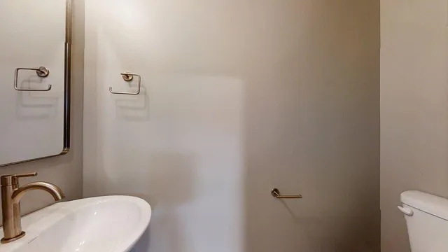 $589,900 | 5006 Chestnut Grove Drive, Champaign, IL 61822