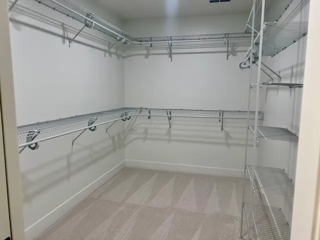 $589,900 | 5006 Chestnut Grove Drive, Champaign, IL 61822