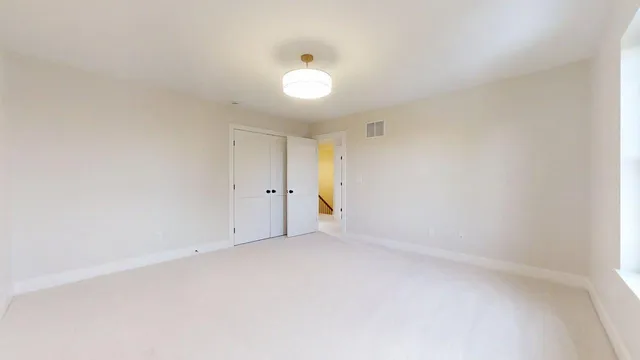 $589,900 | 5006 Chestnut Grove Drive, Champaign, IL 61822