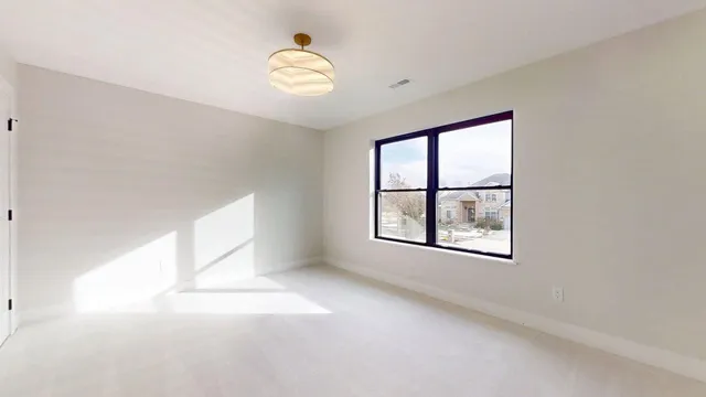 $589,900 | 5006 Chestnut Grove Drive, Champaign, IL 61822