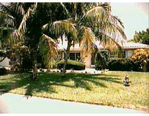 2700 Spanish River Road, Unit 3 Boca Raton, FL 33432 - Photo 1 of 2 Primary Photo