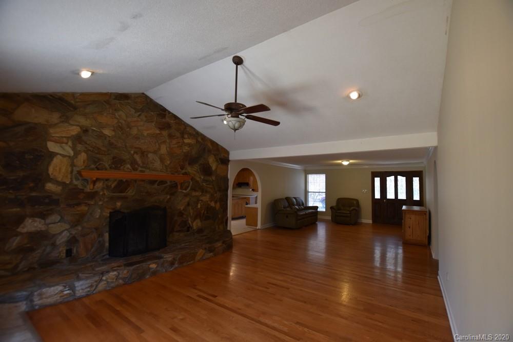 2125 New Cut Church Road Lancaster, SC 29720 - Photo 4 of 19