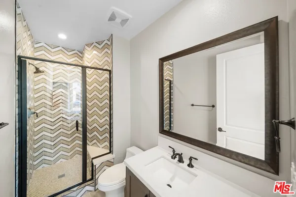 $2,475,000 | 20517 Deer Grass Court, Porter Ranch, CA 91326