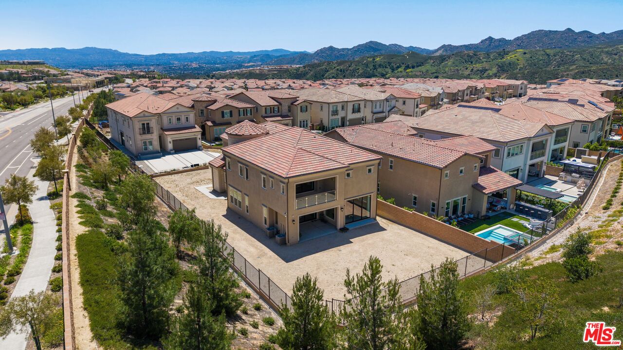 20517 Deer Grass Court Porter Ranch, CA 91326 - Photo 7 of 75