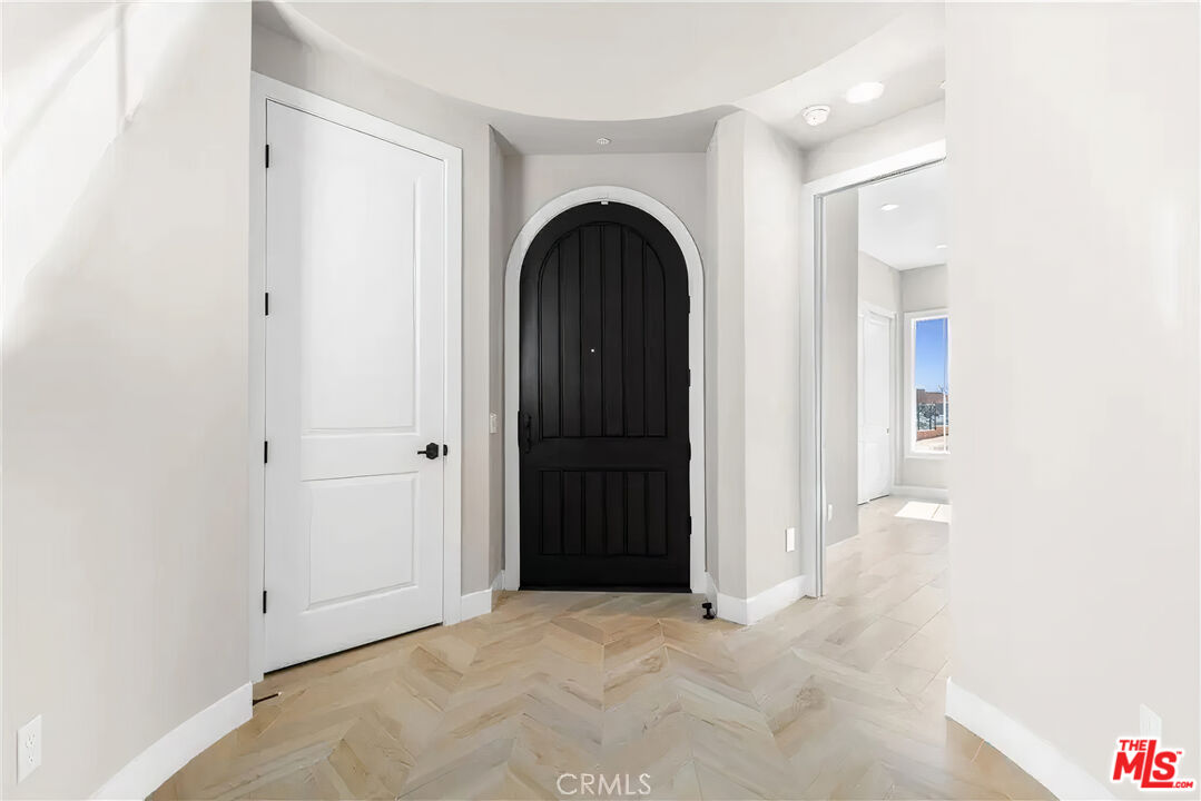 20517 Deer Grass Court Porter Ranch, CA 91326 - Photo 8 of 75