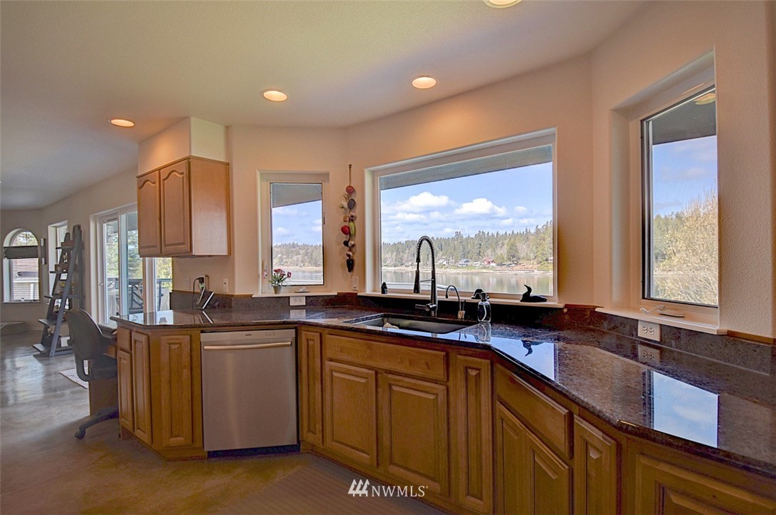 3403 Southeast Arcadia Road Shelton, WA 98584 - Photo 12 of 40 Gallery Image 12