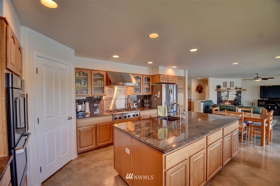 3403 Southeast Arcadia Road Shelton, WA 98584 - Photo 13 of 40 Gallery Image 13