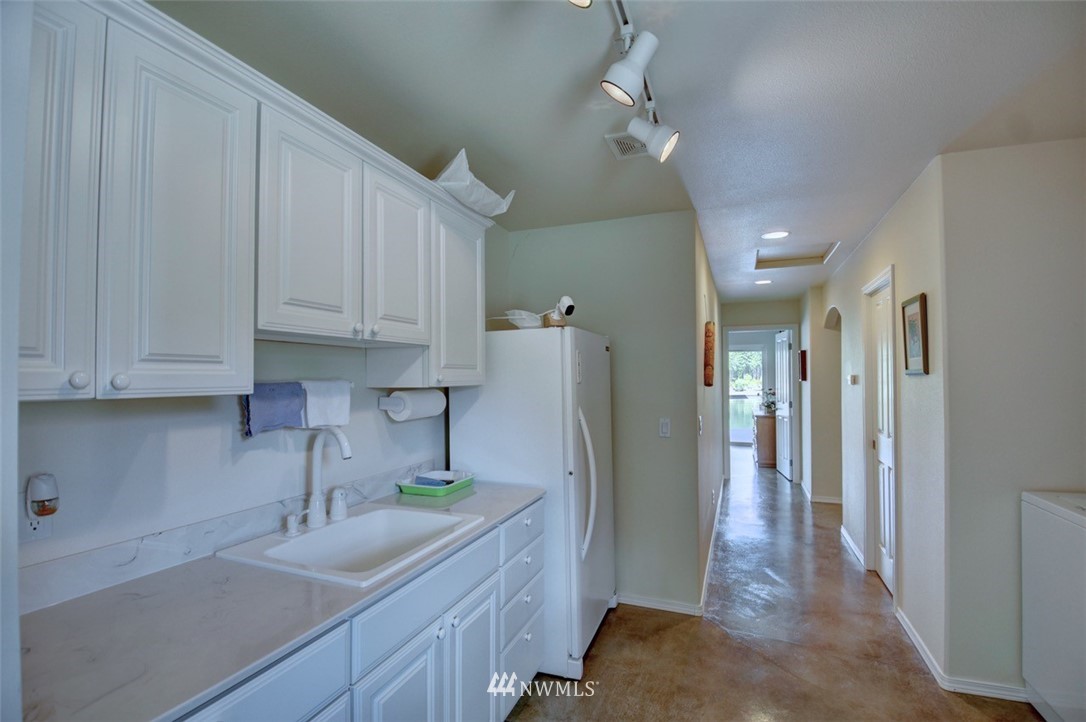3403 Southeast Arcadia Road Shelton, WA 98584 - Photo 34 of 40 Gallery Image 34