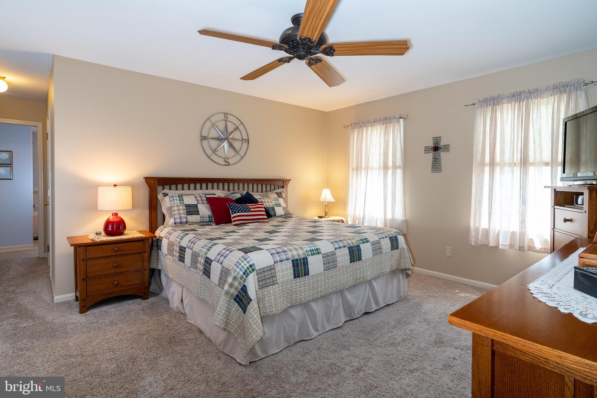 6 Lindside Court Lititz, PA 17543 - Photo 34 of 50 Primary suite