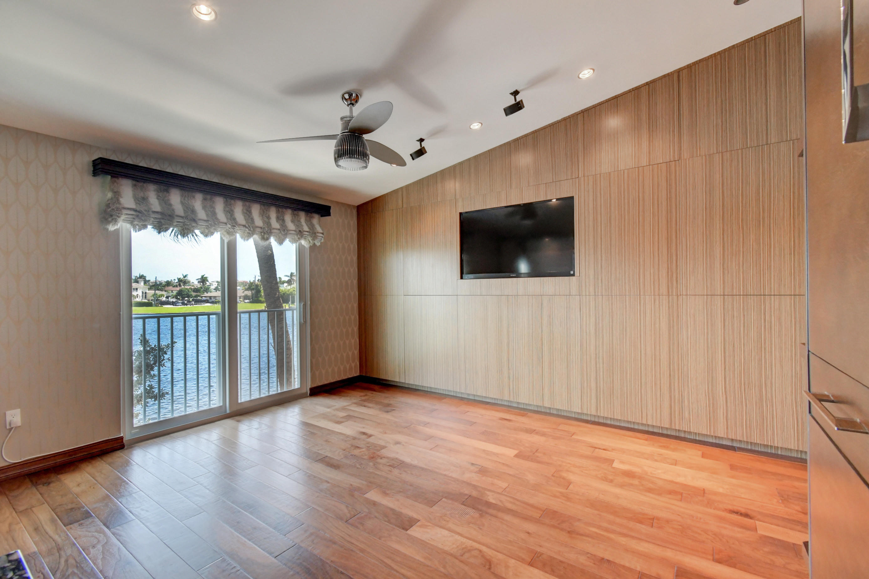 888 Jeffery Street Boca Raton, FL 33487 - Photo 18 of 57 43_dsc_2229_30_31_32_33