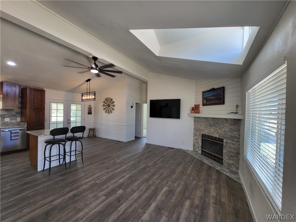 30260 Haystack Drive Meadview, AZ 86444 - Photo 6 of 52 a view of a livingroom with furniture and a kitchen