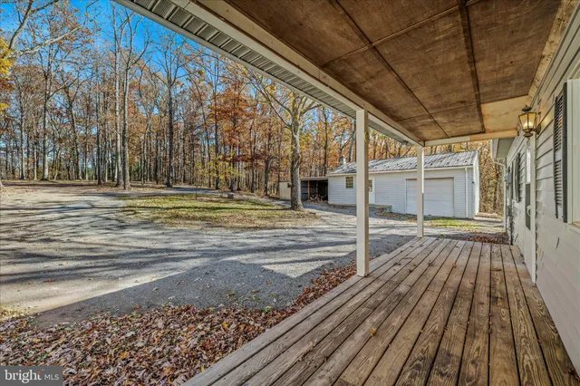 $1,900 | 438 Gloyd Lane, Great Cacapon, WV 25422