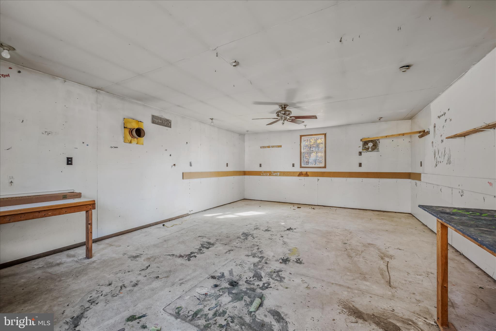 438 Gloyd Lane Great Cacapon, WV 25422 - Photo 25 of 30 a view of utility room