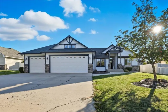$585,000 | 9106 North Dusk Court, Spokane, WA 99208
