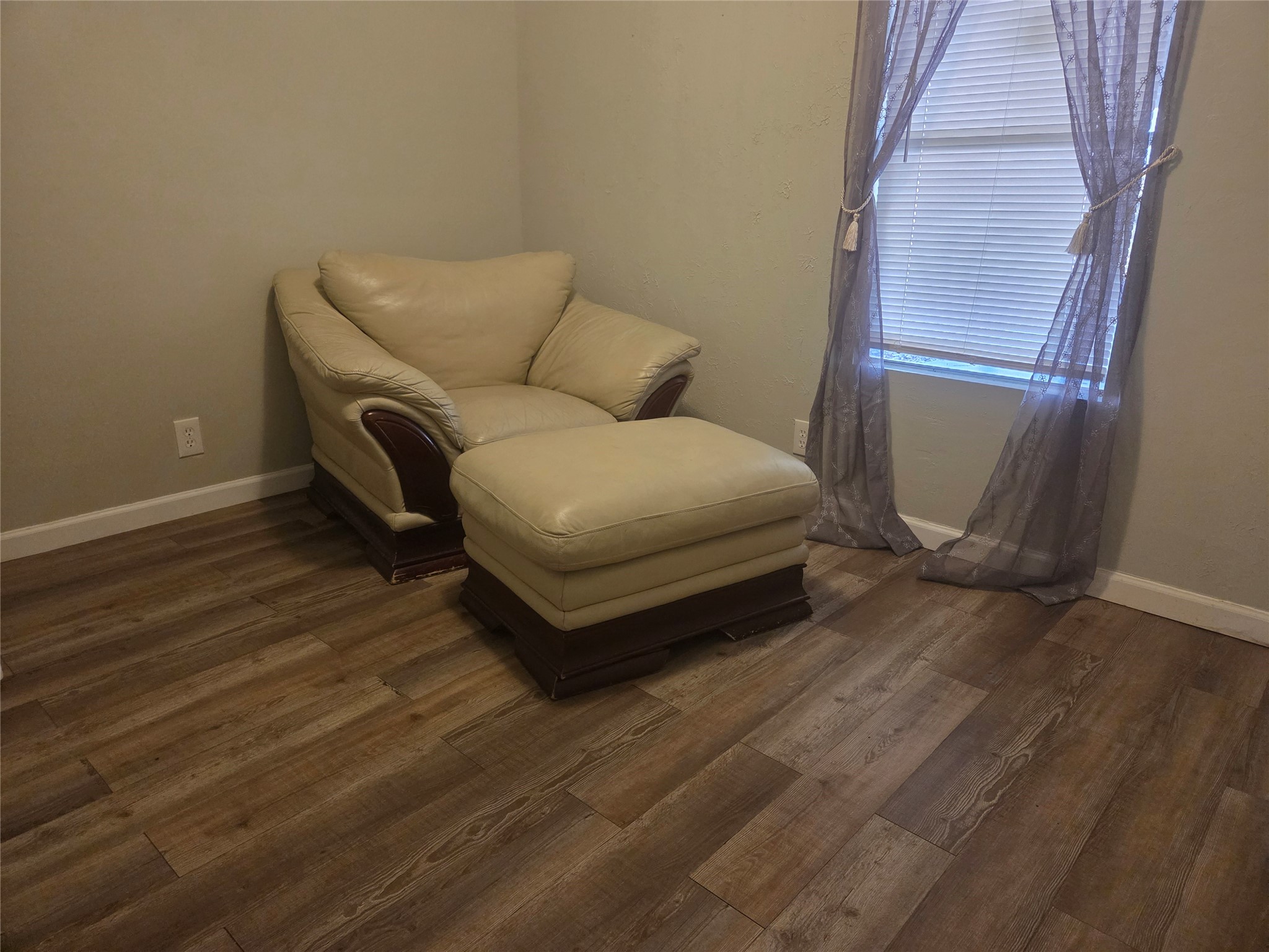 1216 Cardinal Lane Trinity, TX 75862 - Photo 15 of 27 Bedroom 3