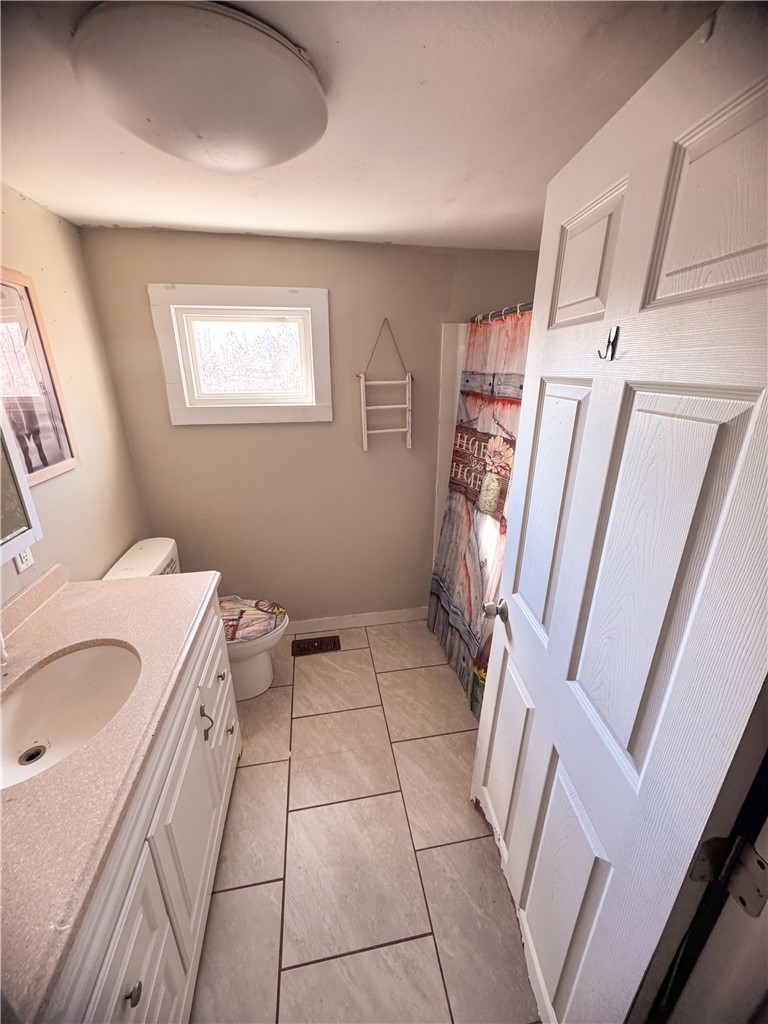 545 Edens Road Pickens, SC 29671 - Photo 8 of 22